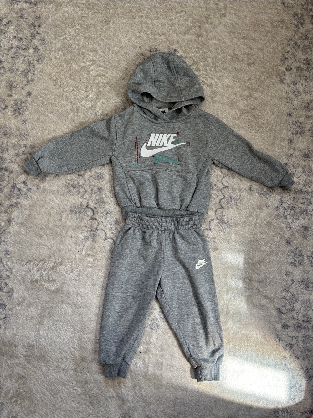 Nike Gray Kids Hoodie & Joggers Set with Logo toddler 3T